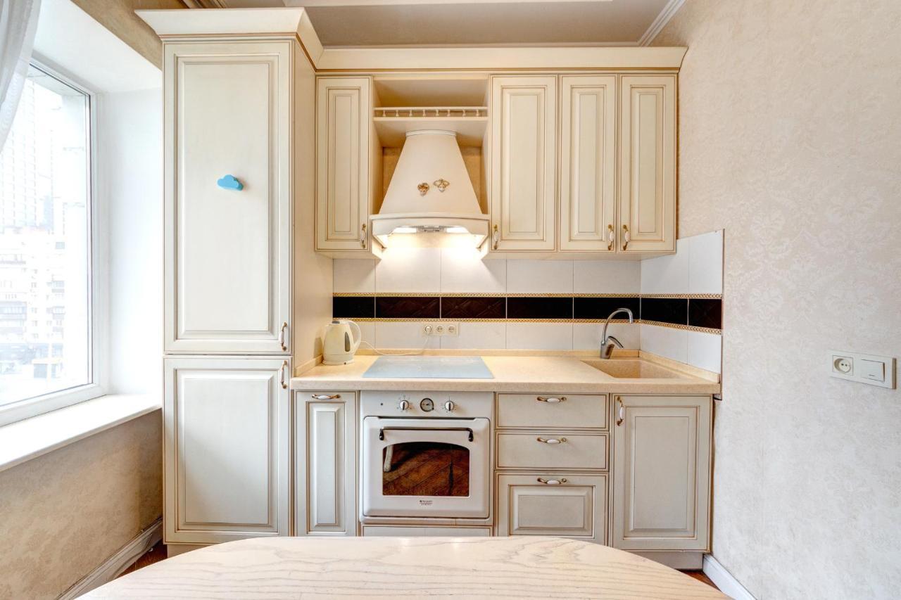 Apartments With 3 Rooms Near Palace Ukraine Κίεβο Εξωτερικό φωτογραφία
