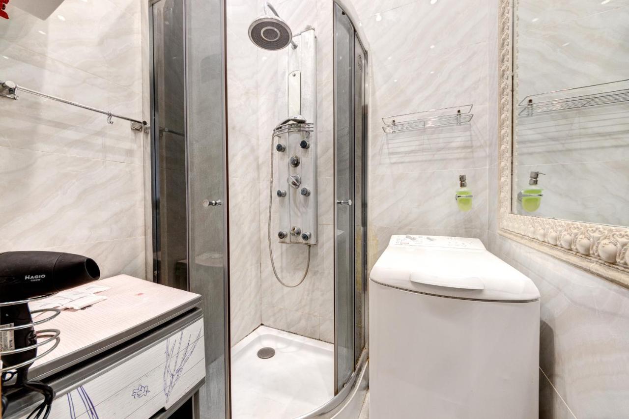 Apartments With 3 Rooms Near Palace Ukraine Κίεβο Εξωτερικό φωτογραφία